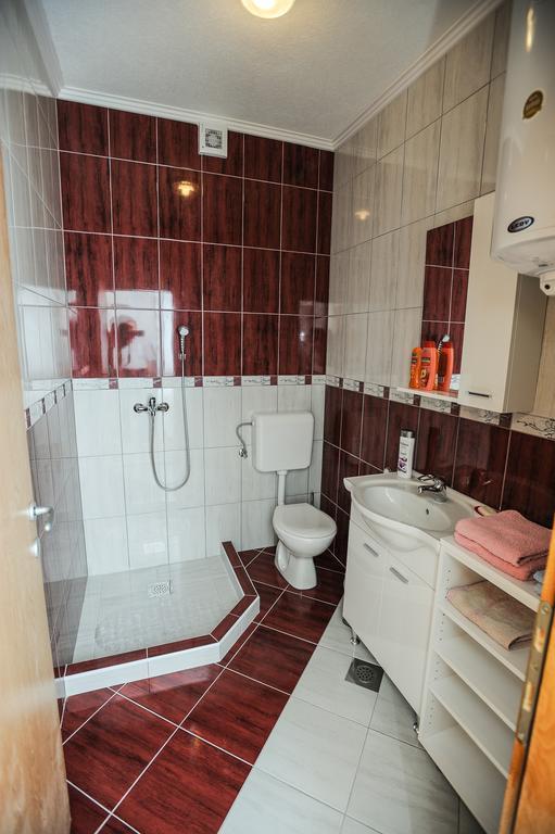 Apartments Phoenix Ivanica Εξωτερικό φωτογραφία