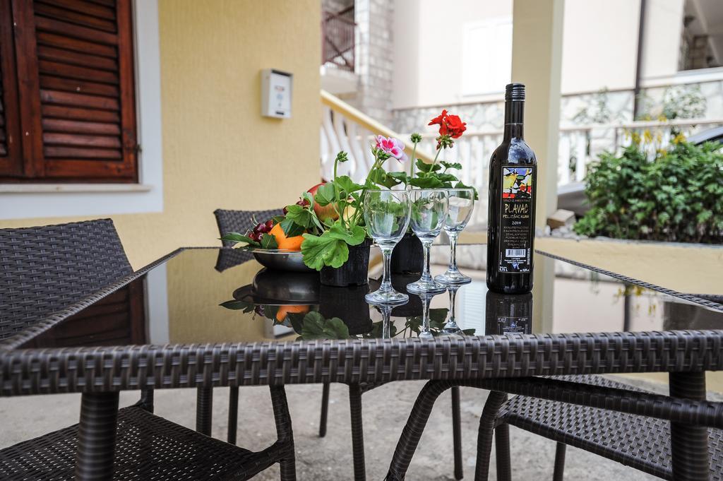 Apartments Phoenix Ivanica Εξωτερικό φωτογραφία