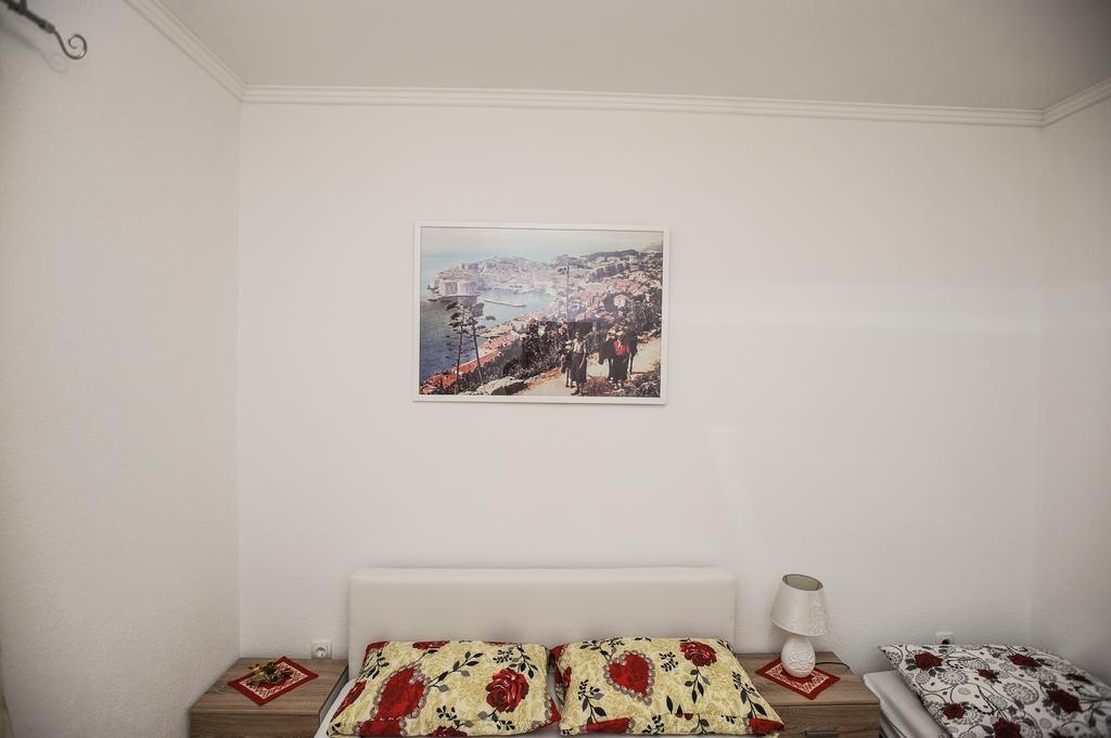 Apartments Phoenix Ivanica Εξωτερικό φωτογραφία