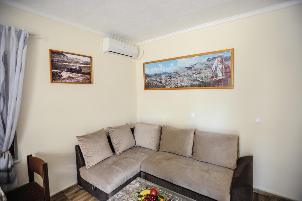 Apartments Phoenix Ivanica Εξωτερικό φωτογραφία