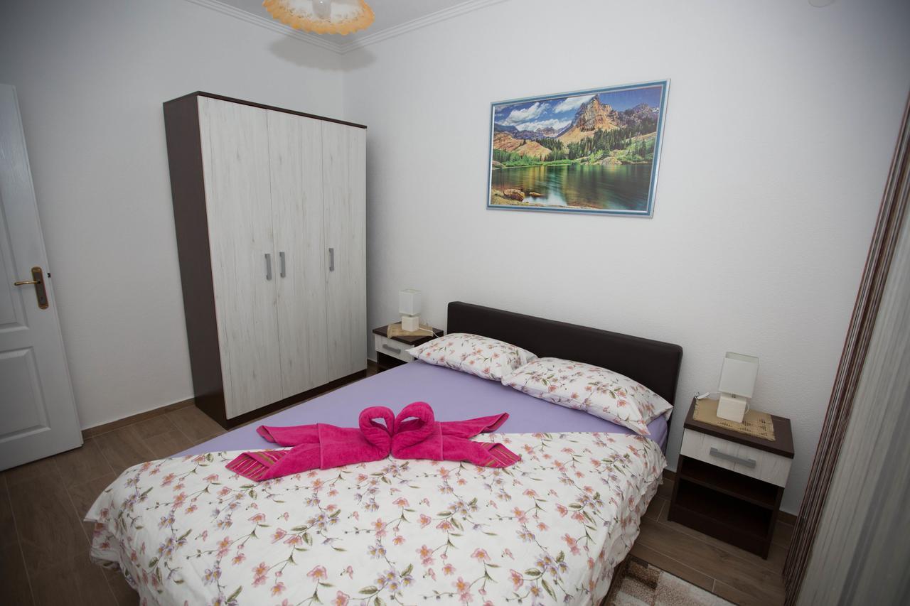 Apartments Phoenix Ivanica Εξωτερικό φωτογραφία