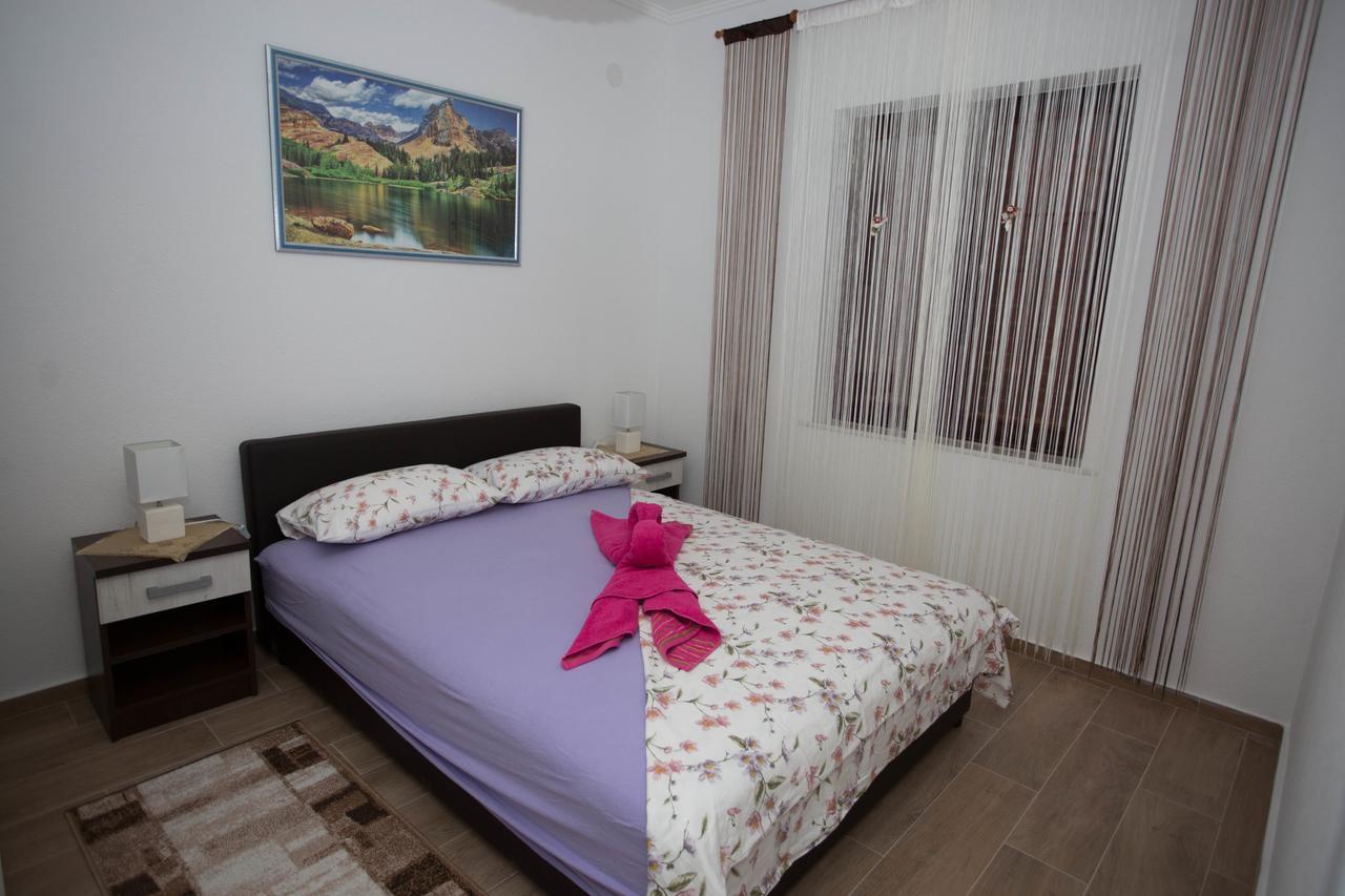 Apartments Phoenix Ivanica Εξωτερικό φωτογραφία