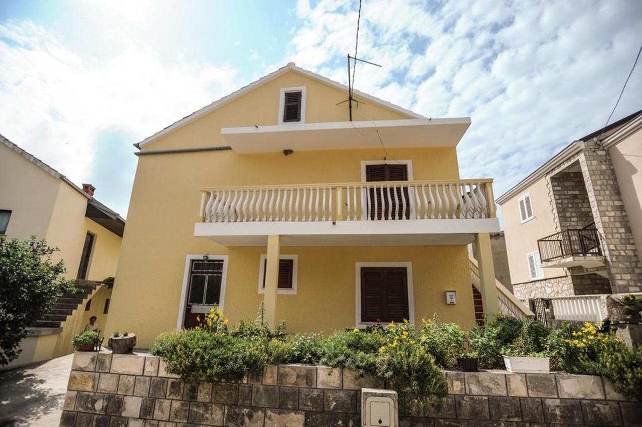 Apartments Phoenix Ivanica Εξωτερικό φωτογραφία