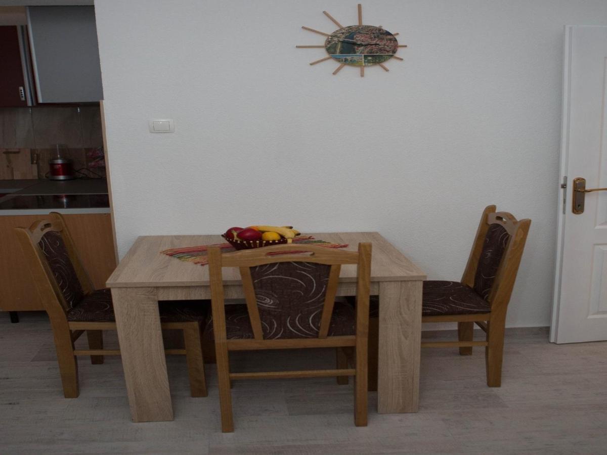 Apartments Phoenix Ivanica Δωμάτιο φωτογραφία