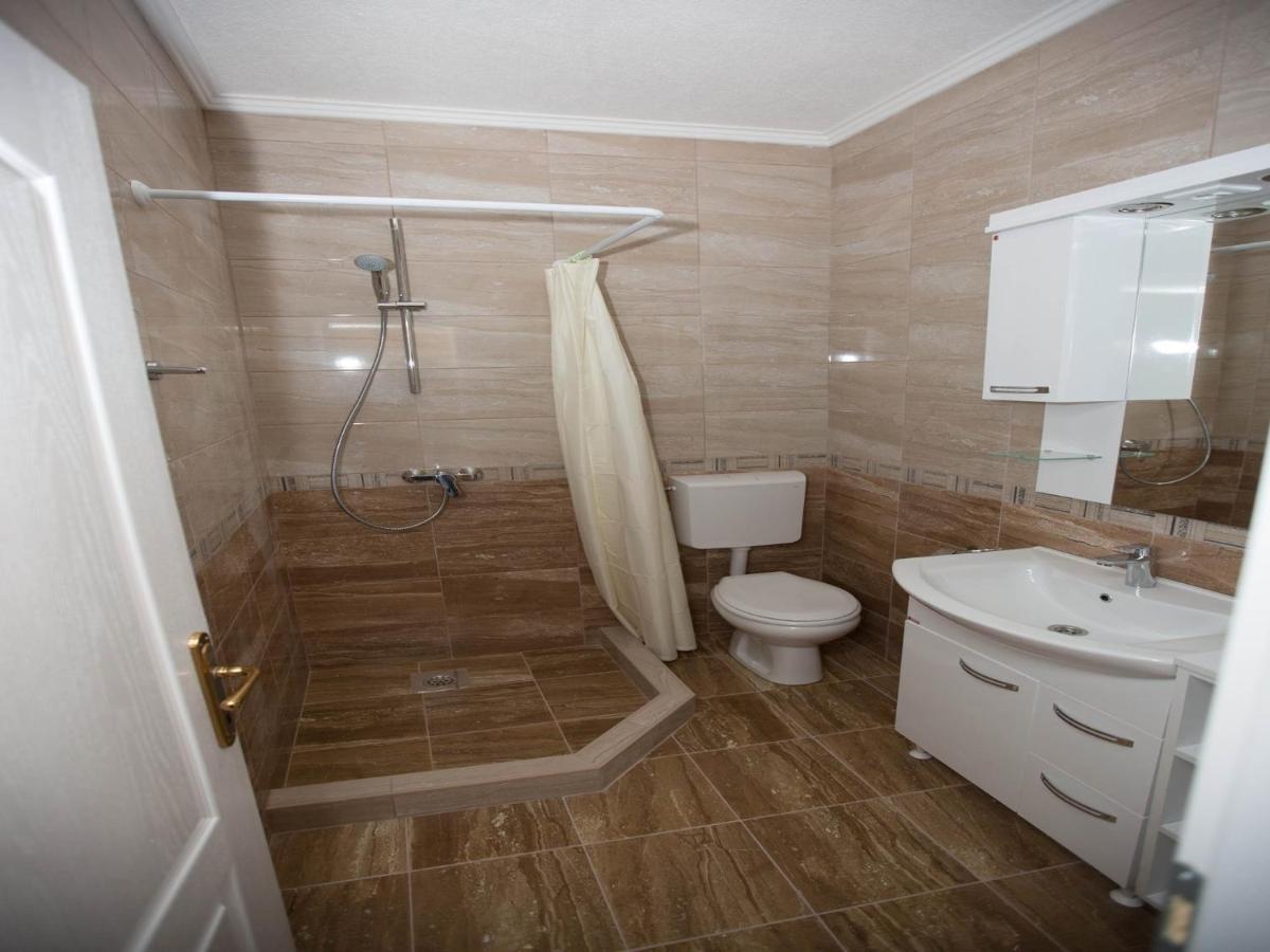 Apartments Phoenix Ivanica Δωμάτιο φωτογραφία
